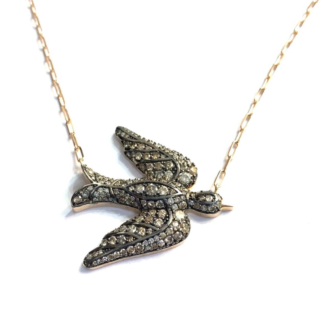 GIANT SPARROW NECKLACE