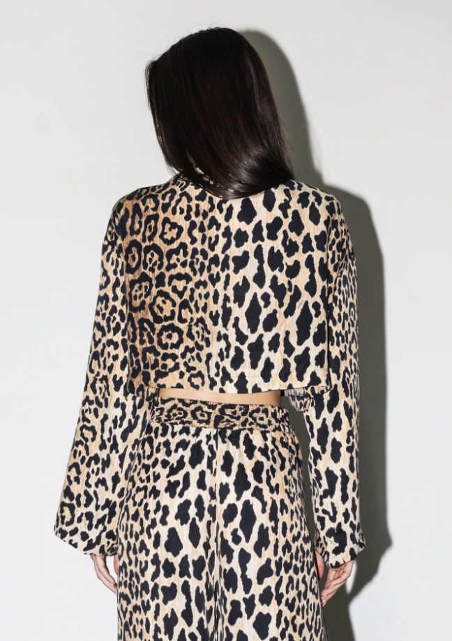 Wildesse Long Sleeve Crop Tee