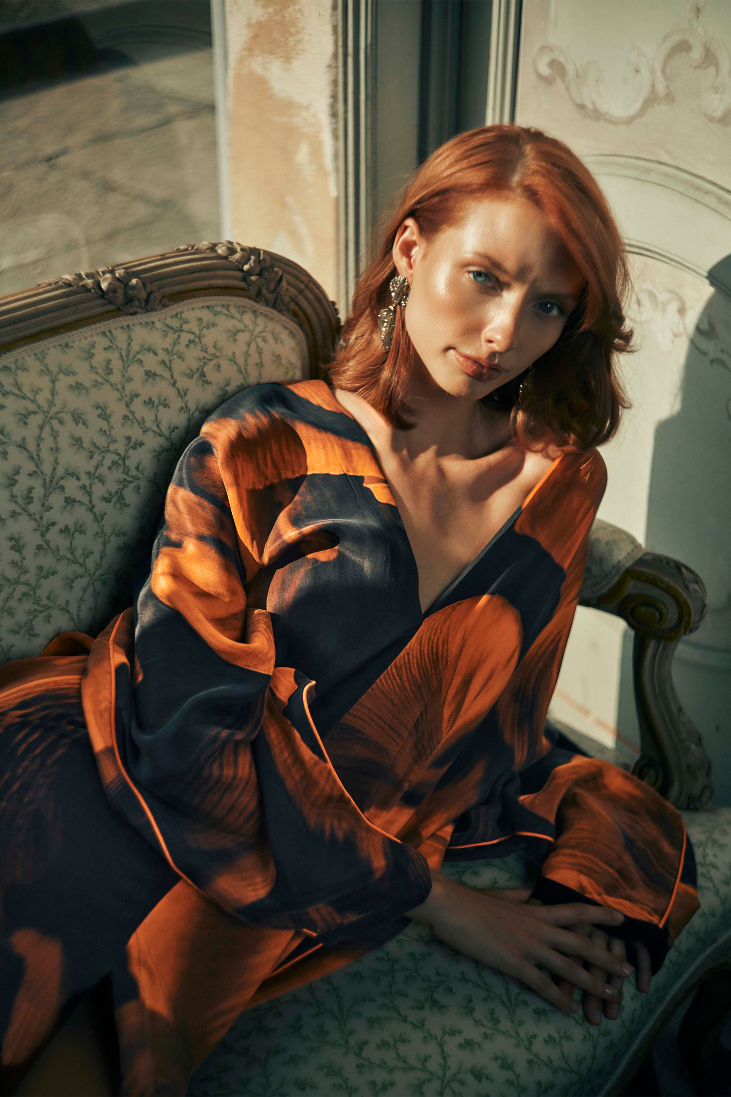 Loren Calypso Taylor Bat Sleeve Dress-niLuu